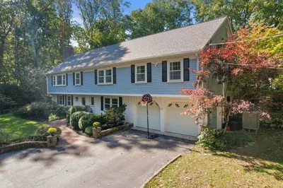 25 Rocky Brook Rd 1