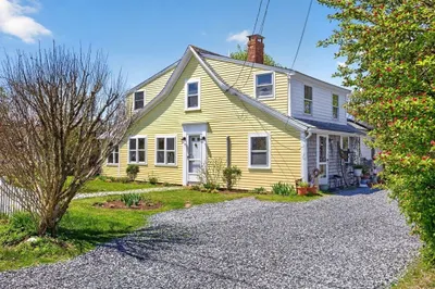 5 Pleasant St #Unit A
