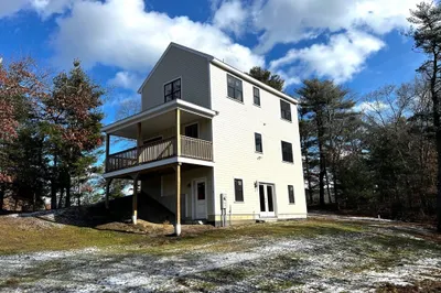 31 Stetson St 1