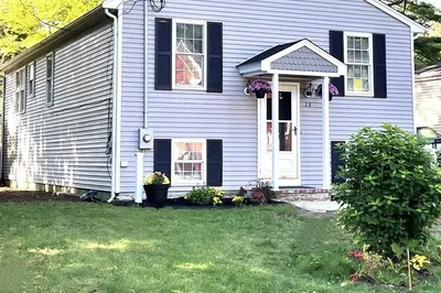 13 Ledge Rd