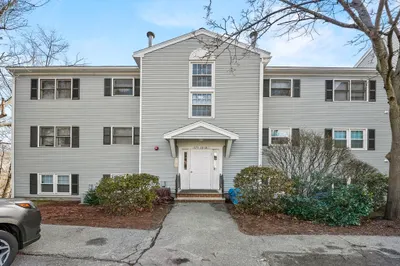 373 Aiken St #14