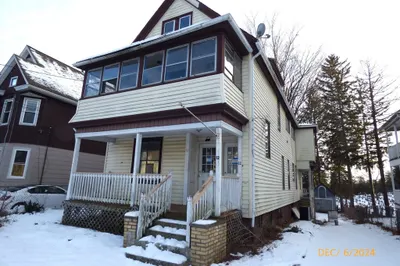 12 Saint James Ave 1