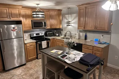 33 Morse St #1 1
