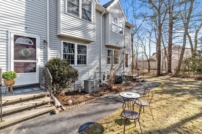 5 Kennedy Dr #6 1