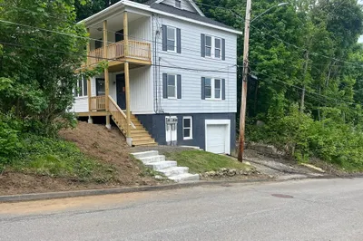 108 Grant St 1