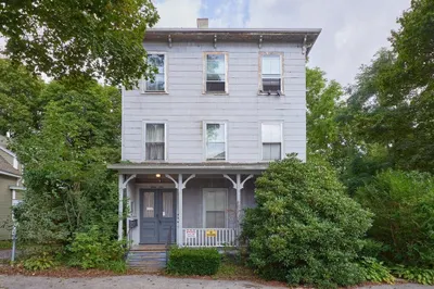 39 Richards St 1