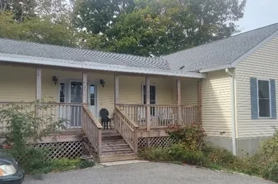 79 Manomet Point Rd