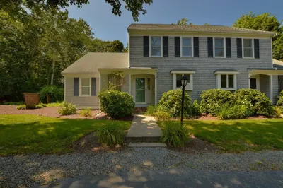 51 Carlson Ln #5 1