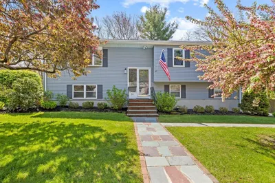 26 Towerbrook Rd 1