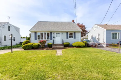 219 Bellevue Street 1