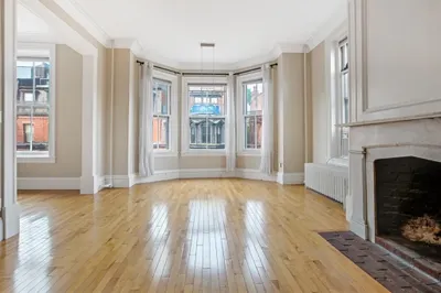 14 Hereford St #3