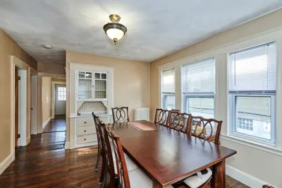53 Fairfax St #1 1