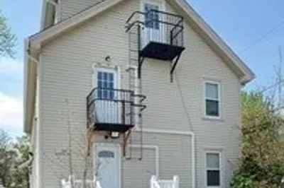 34 Quniton Ave #3 1