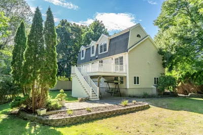 31 Wildmere Ave 1