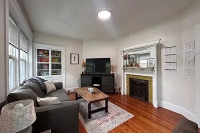277 Highland Ave #3