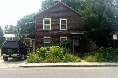 227 Grove St 1