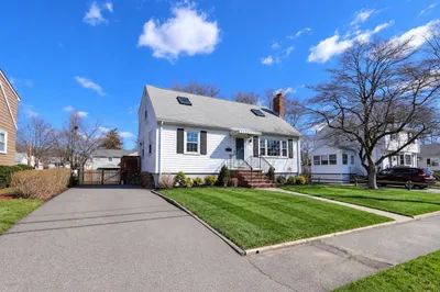 45 Redwood Drive 1