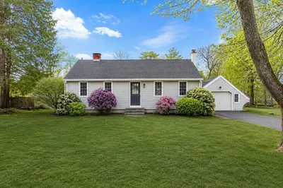 84 Harlow Dr