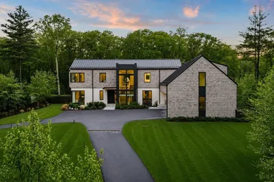 286 Country Dr 1