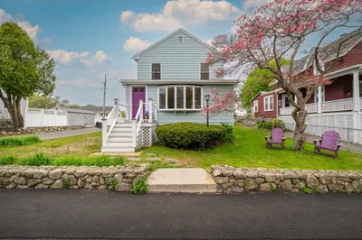 8 Blake Ct