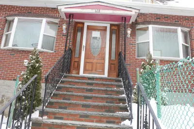 618 Harvard St 1