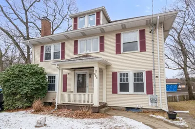 386 Wolcott St. #1 1