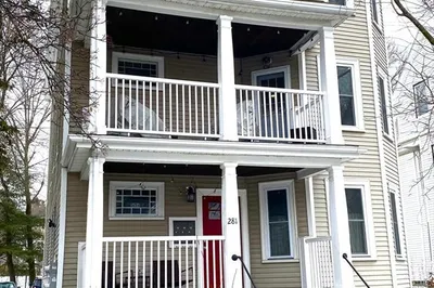 281 Belgrade Ave #3