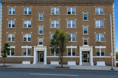 29 Irving Street #8 1