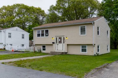 64 Perkins Ave