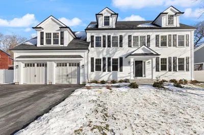 39 Rindge Ave 1
