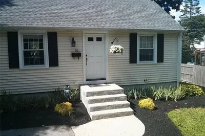 56 Bailey St