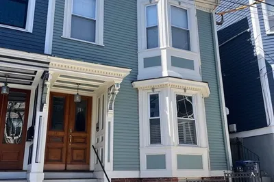 121 G Street #1