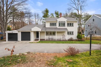 9 Flintlock Rd 1
