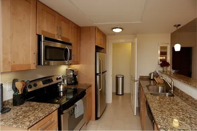 87 New St #304