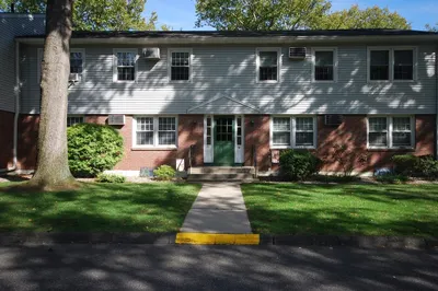 80 Brush Hill Ave #32