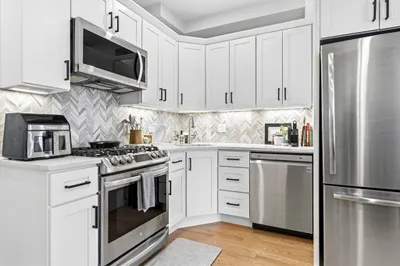 120 Bremen St #1