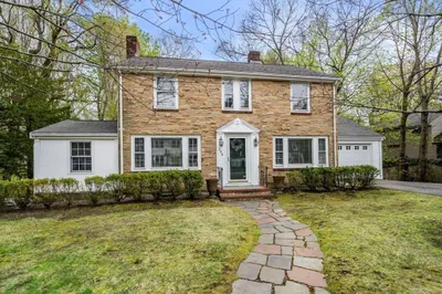 288 Walnut Street 1