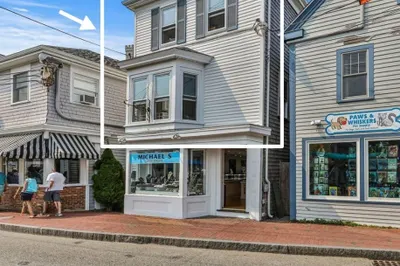 304 Commercial St #2 1