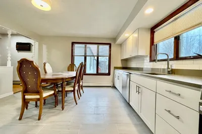 40 Columbus Ave #3