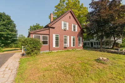 29 W Elm St