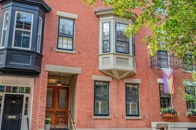 36 Monument Avenue