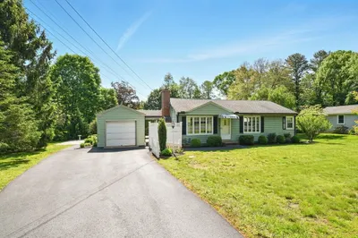 11 Joseph Ave 1
