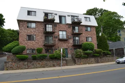 458-460 Eastern Ave #21