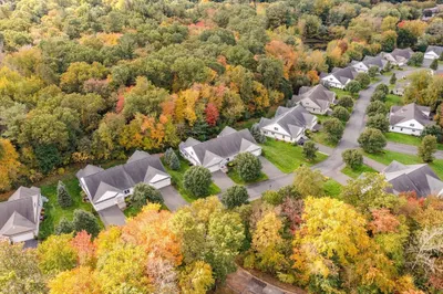 79 Shadow Brook Estate #79 1