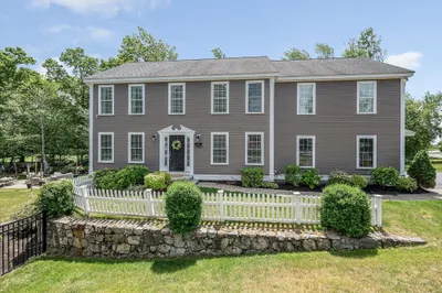 103 Meadow Creek Dr