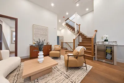 4 Haynes St #4 1
