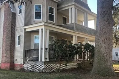 48-50 Calumet Rd #2 1