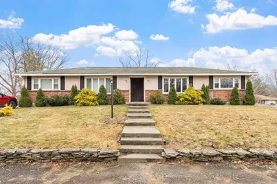 45 Kinglet Dr #A