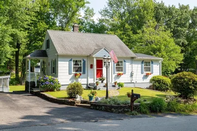 408 Wanoosnoc Road