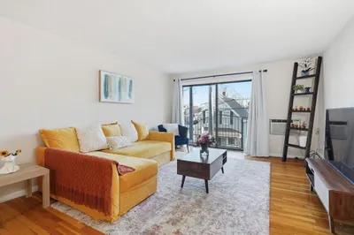 10 Coffey St #22 1